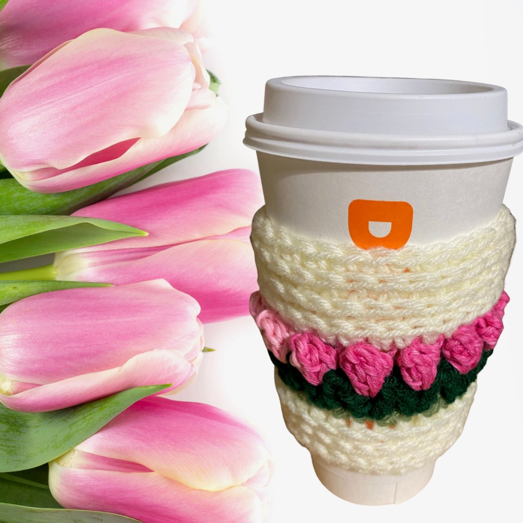 Twisted Tulip Cup Cozy – Free Pattern!